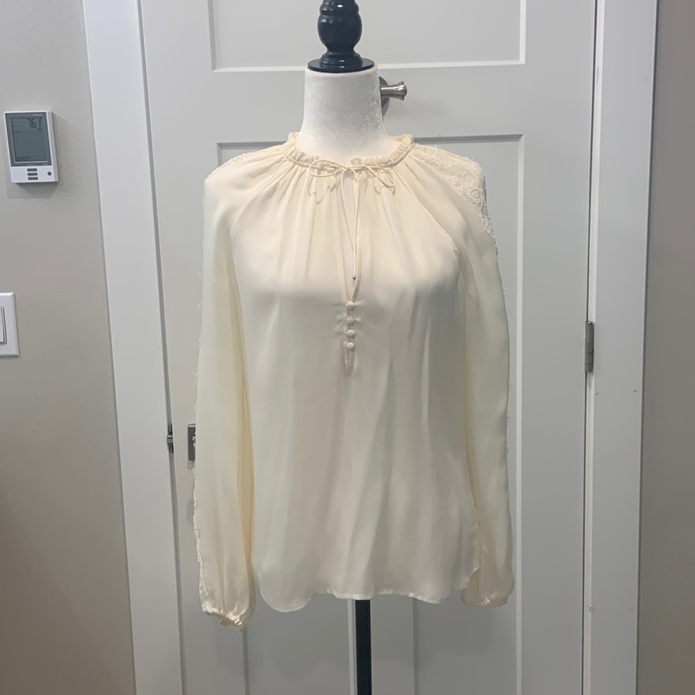 NWT PAIGE Blouse ,  Beautiful Silk Blouse with lace . Size Small
